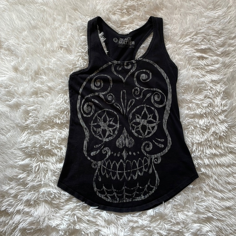 Skull Tank